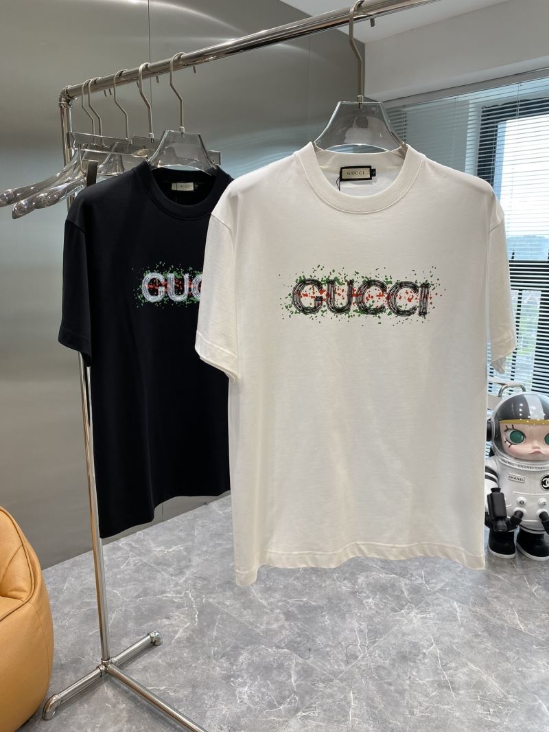 Gucci T-Shirts